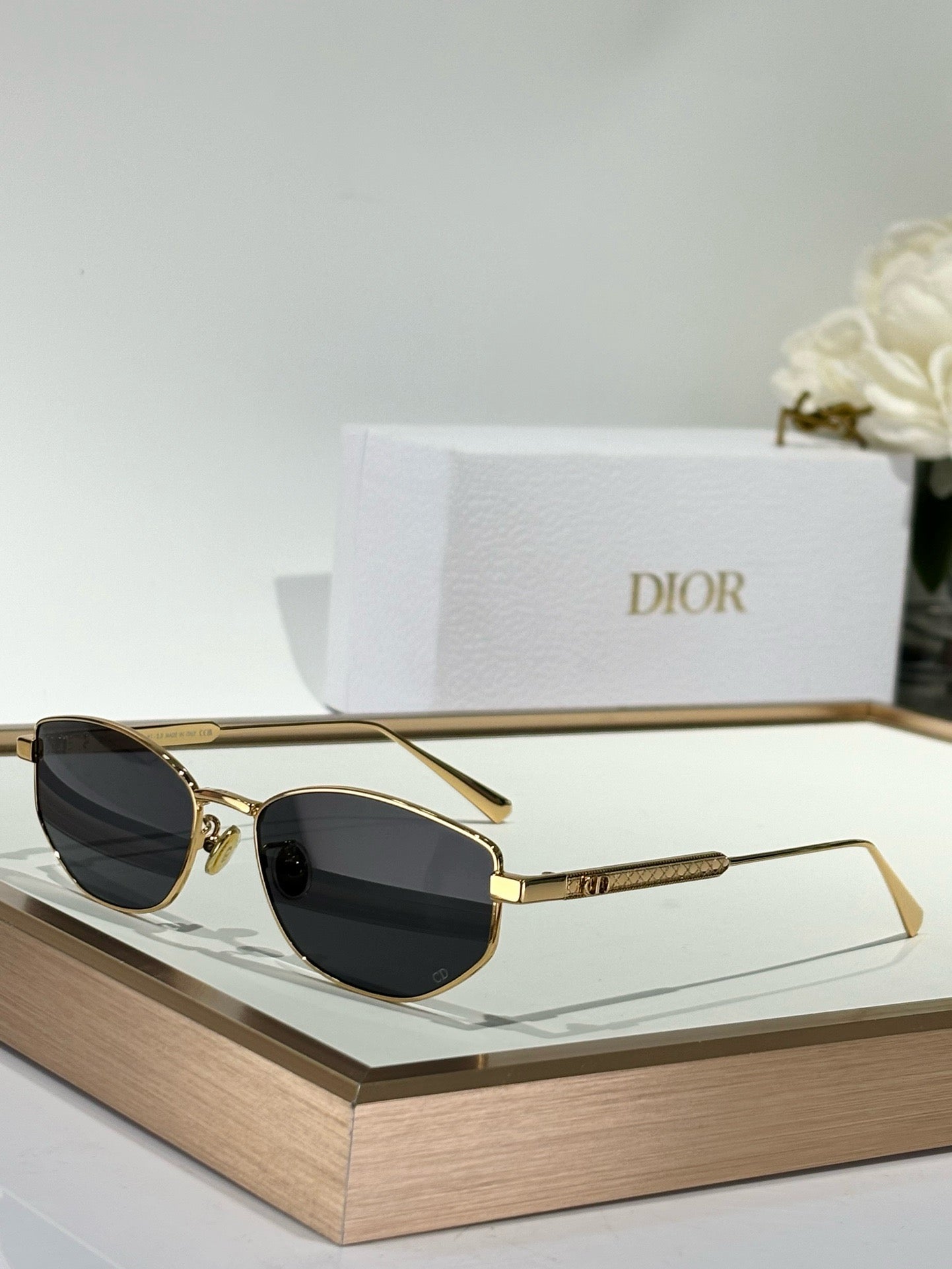 DI*R Eyewear SIZE: 57-14-140