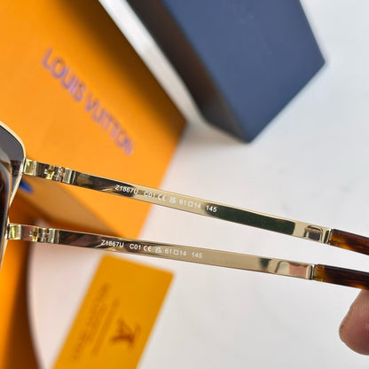 Louis Eyewear SIZE: 61-14-145