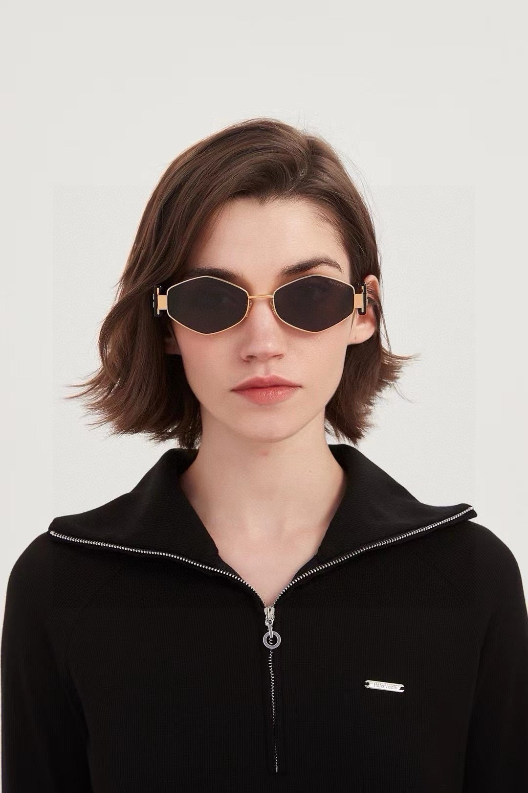 MIU MI* Eyewear SIZE: 55-18-140