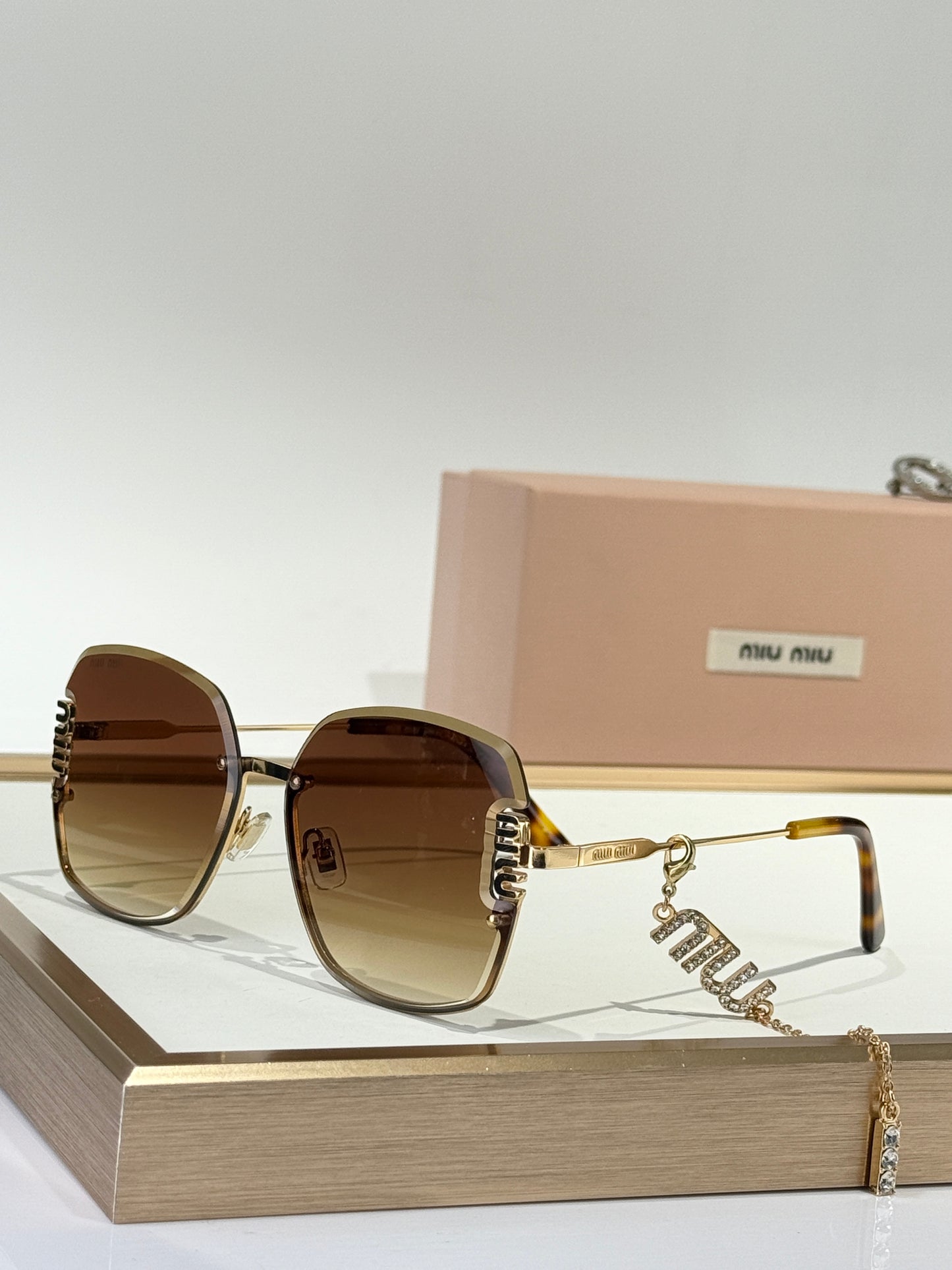 MIU MI* Eyewear SIZE: 61-12-145