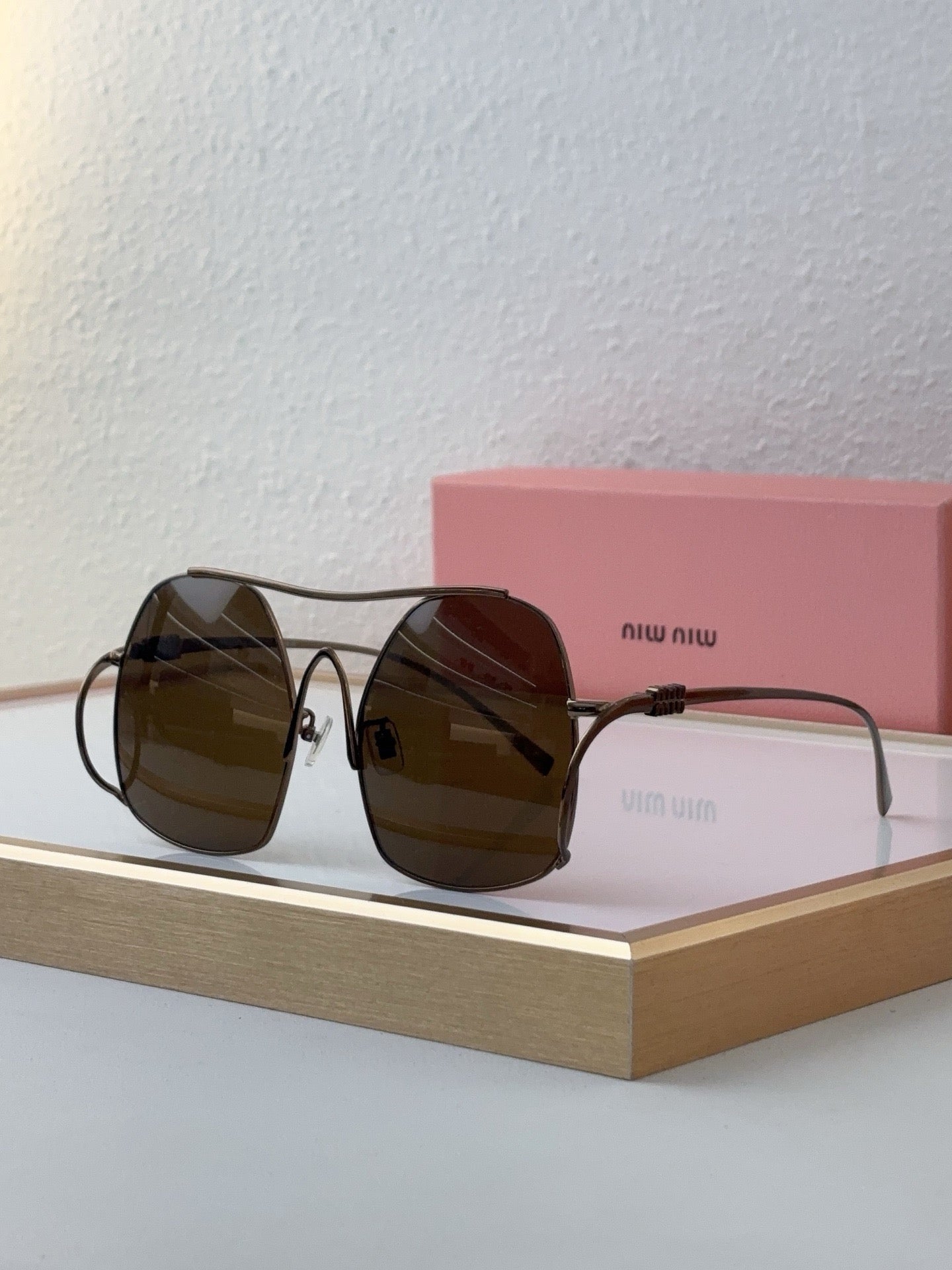 MIU MI* Eyewear SIZE: 56-19-140