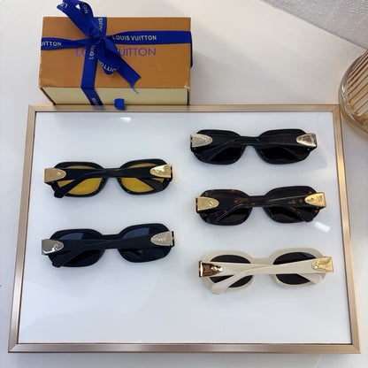 Louis Eyewear SIZE: 55-22-140