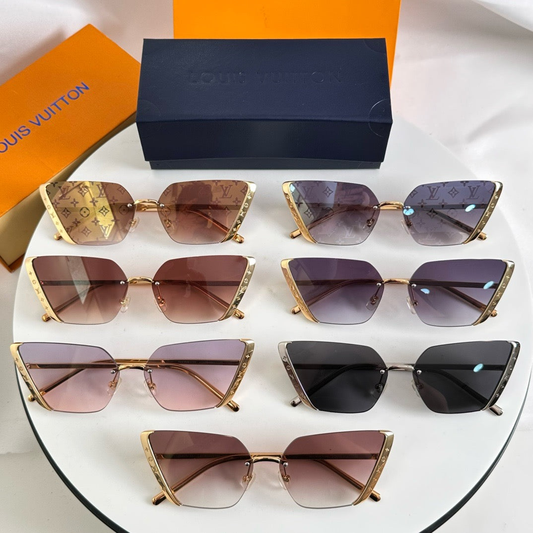 Louis Eyewear SIZE: