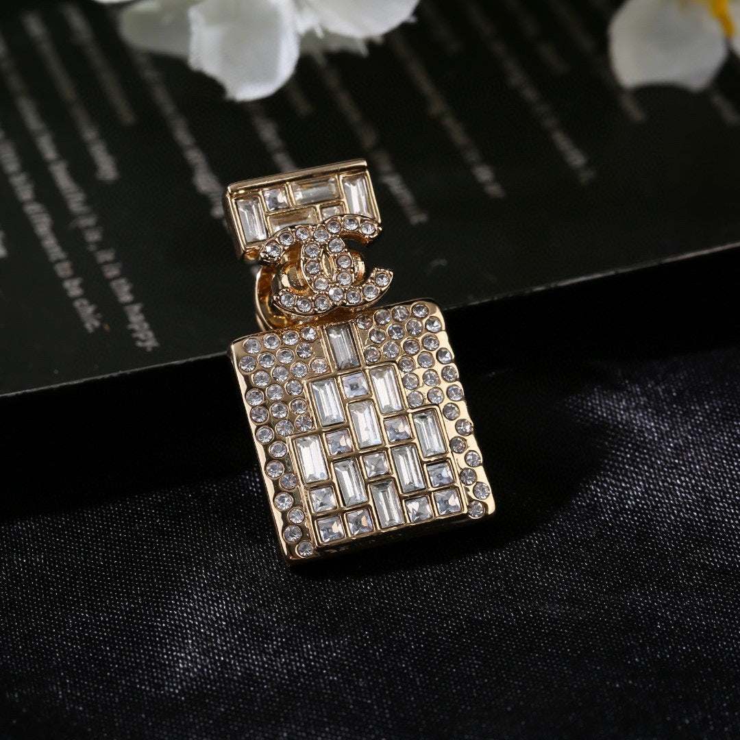 CC new arrival brooch 021