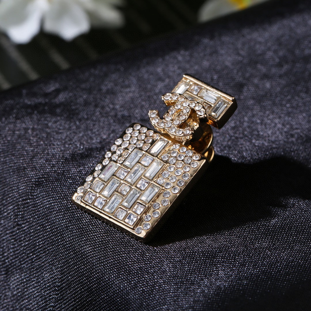 CC new arrival brooch 021