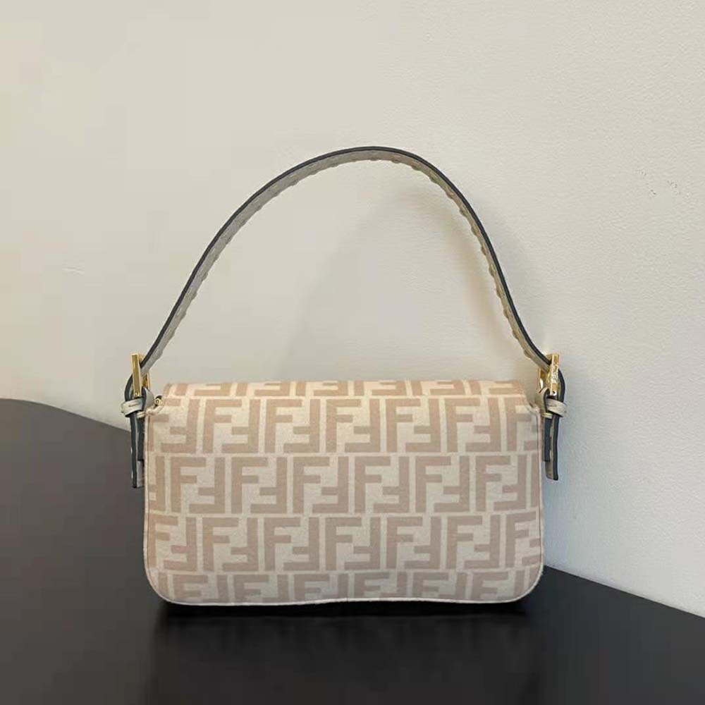 Fd Women Medium Baguette 1997 Beige FF Wool Bag