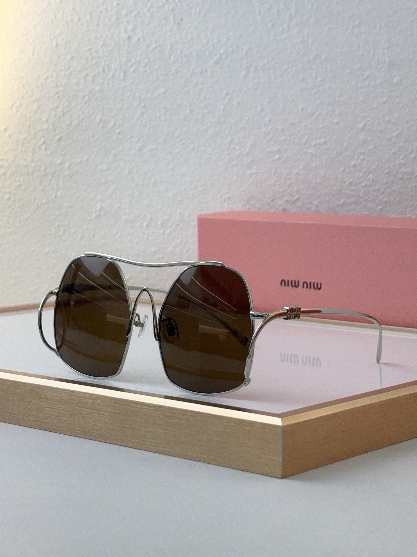 MIU MI* Eyewear SIZE: 56-19-140