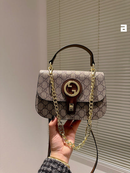 GC497 Gc Blondie top-handle Bag / 9"W x 6"H x 4.3"D