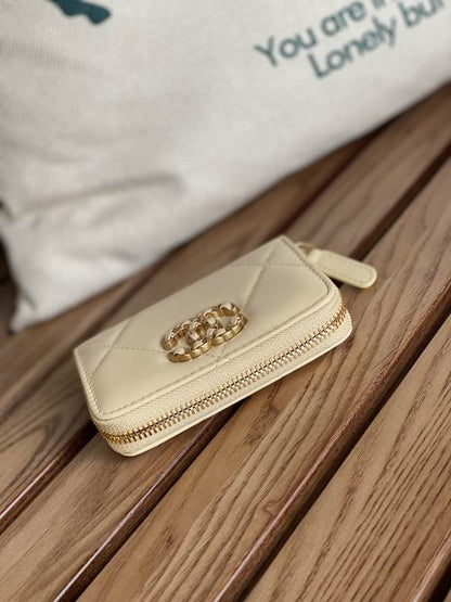 CC AP0949 7.5X2X11cm WO 2 wallet