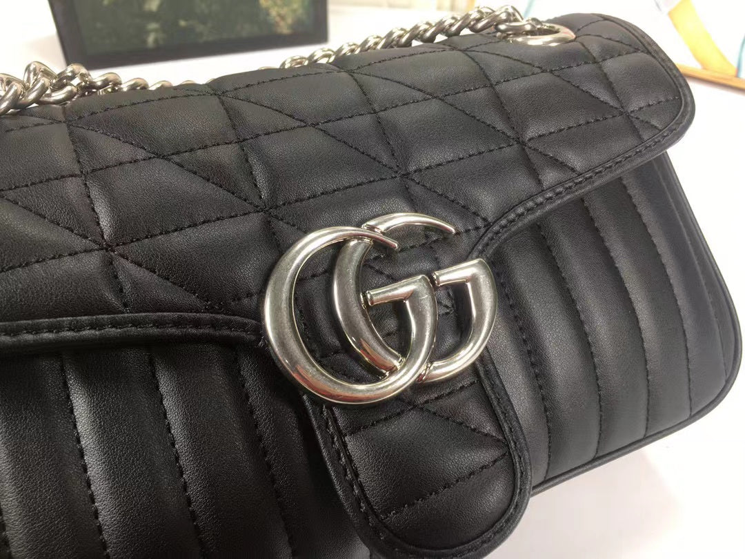 GC350  S: 8.7x5.1x2.4inch   M: 10.2x5.9x2.8inch