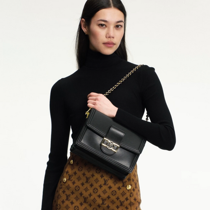 L Dauphine NV MM in Black