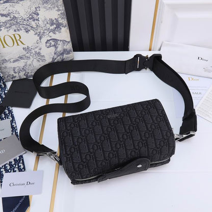 D Lingot man bag  21.5x11x12.5cm