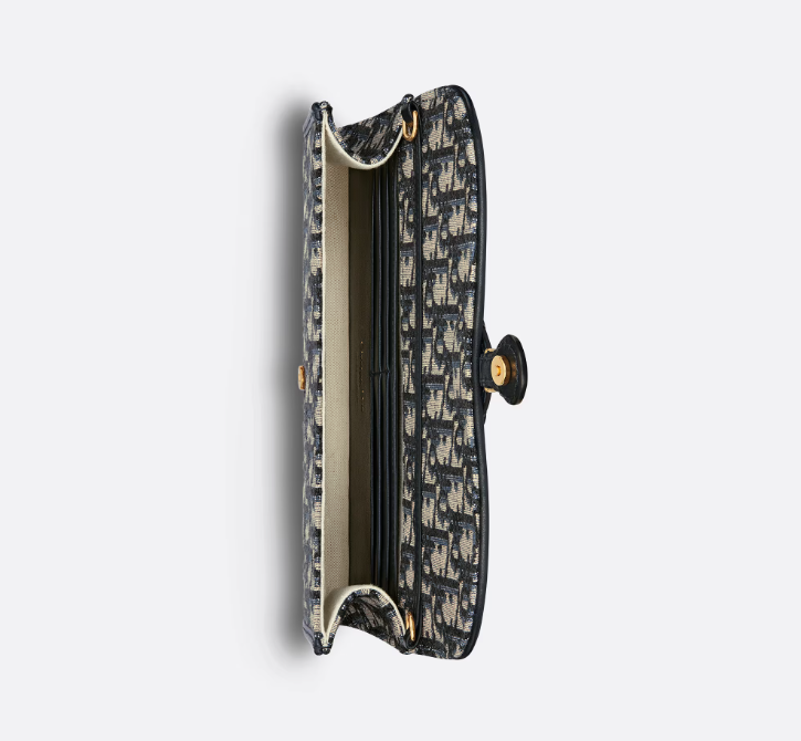 D BOBBY EAST-WEST POUCH WITH CHAIN