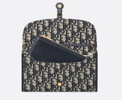 D BOBBY EAST-WEST POUCH WITH CHAIN