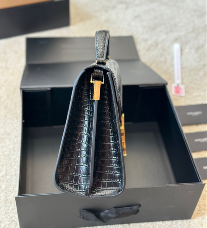 Y CASSANDRA TOP HANDLE BLACK 24 CM