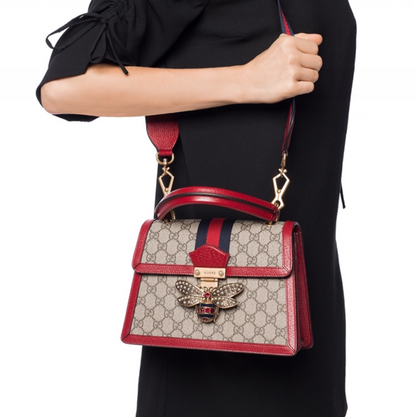 GG  476541 QueenMargaret size 25.5*17.5*13cm