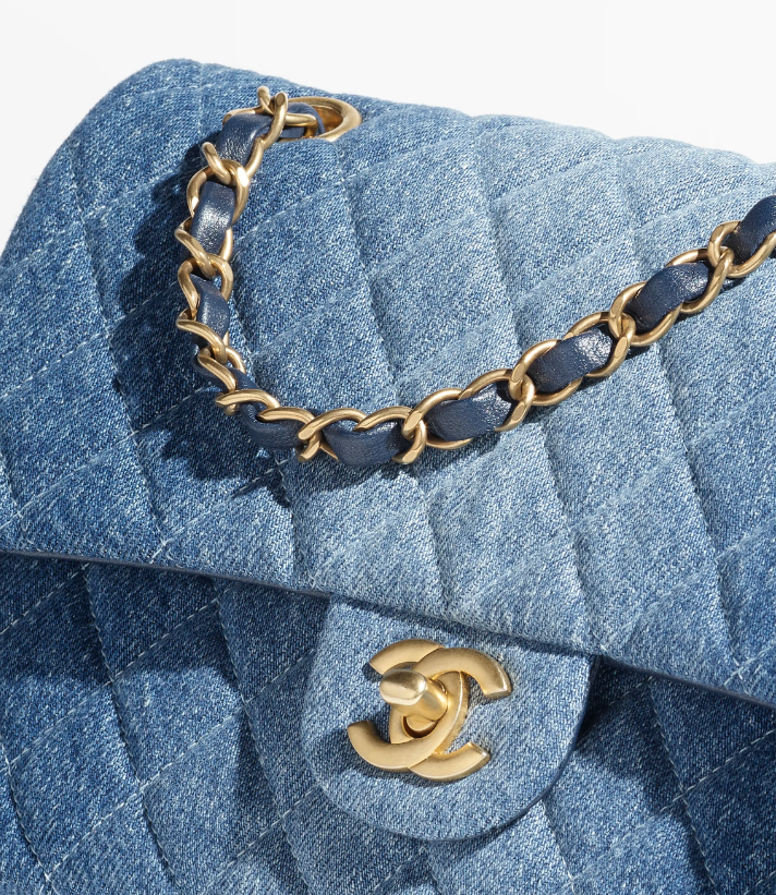 CC CLASSIC 11.12 HANDBAG Washed Denim & Gold-Tone Metal Blue size: 15.5 × 25.5 × 6.5 cm
