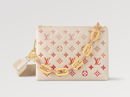 Louis new arrival Coussin PM bag size: 26 x 20 x 12 cm