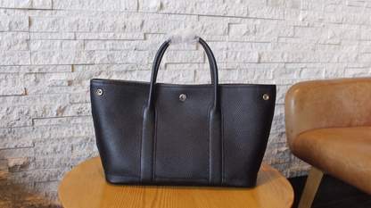 Her new arrival Garden party bag