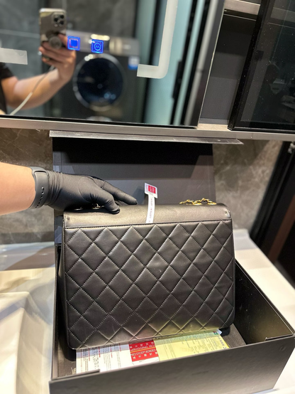 Cc new arrival Pharrell bag size: 34*23 cm