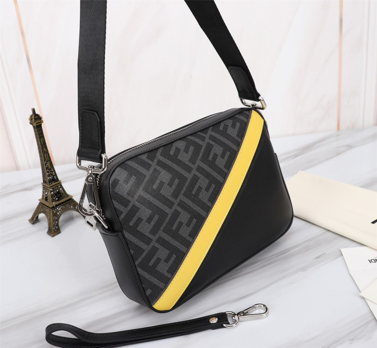 Fen pouch men bag size :23✘16✘5 cm