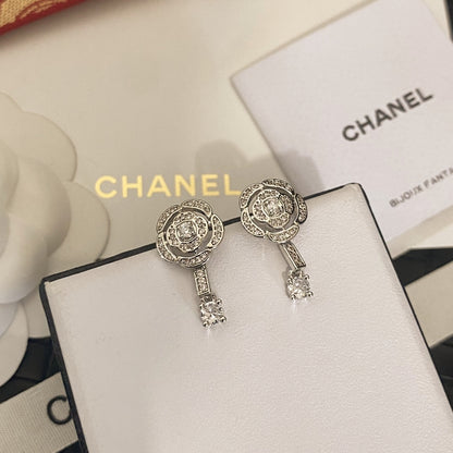 CC Earrings 0006