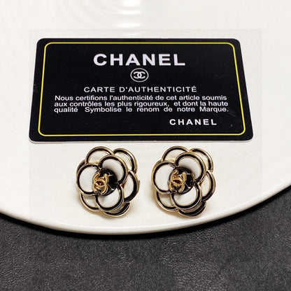 CC Earrings 0005