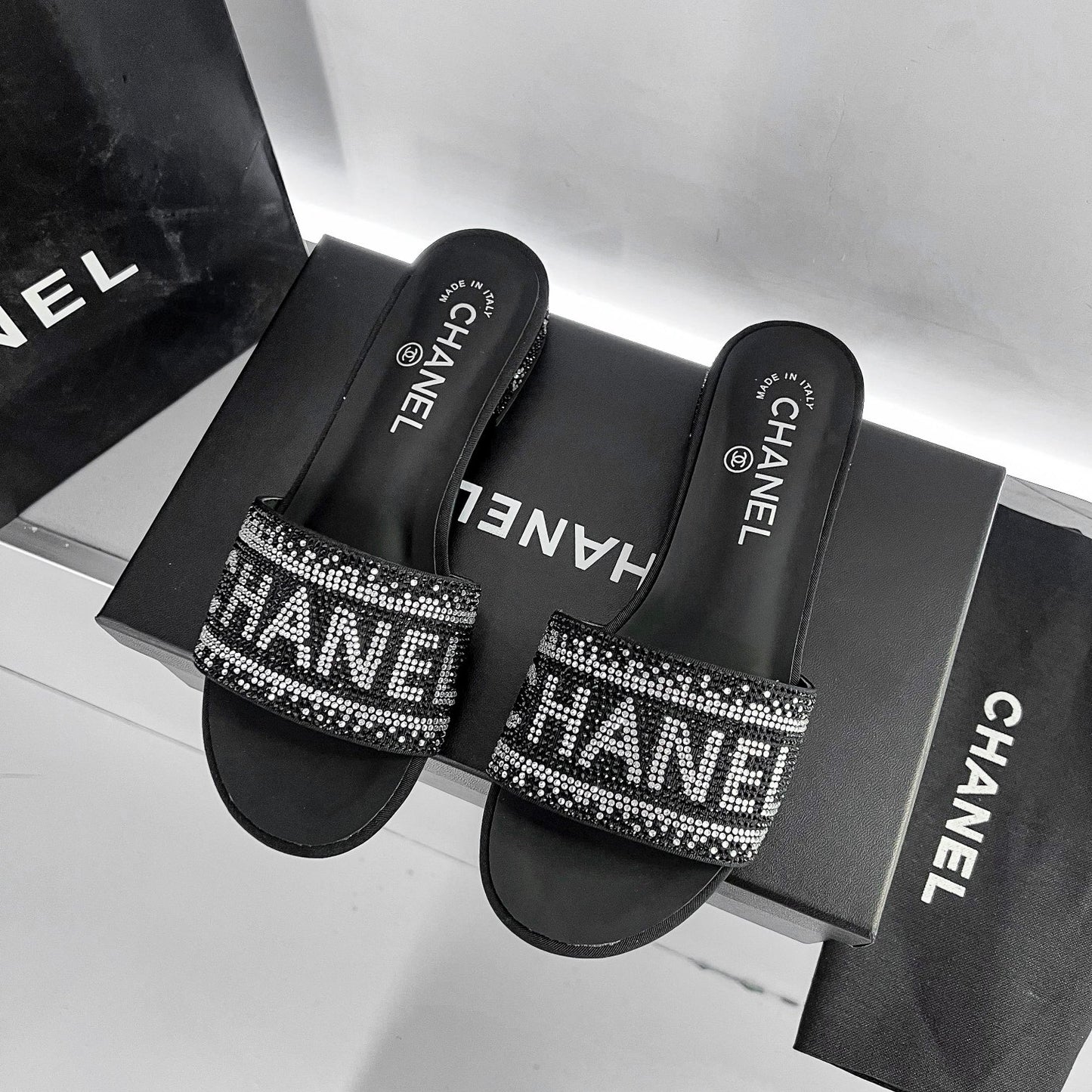 CC new arrival blingbling diamond slippers