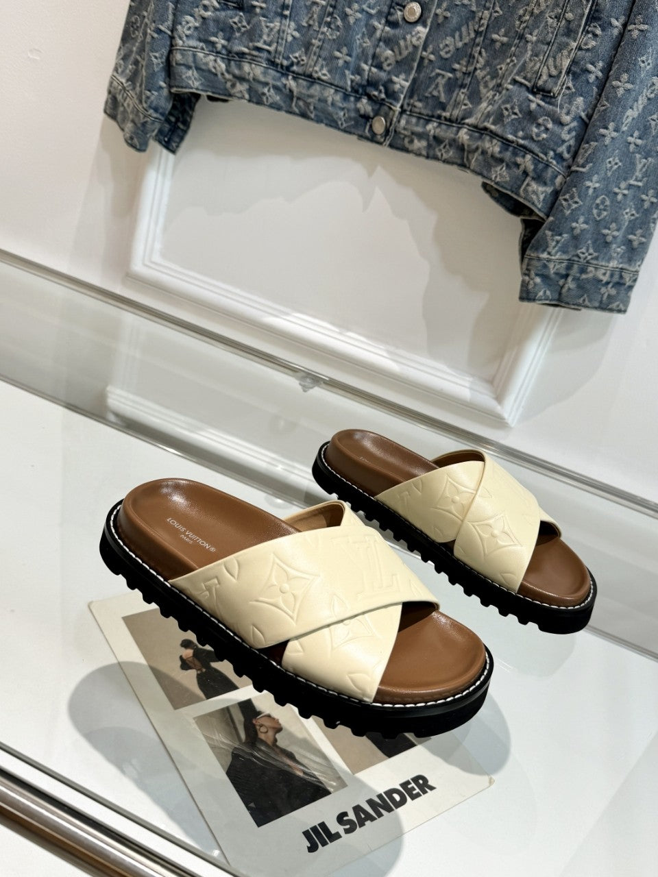 Louis new arrival summer slippers men and women