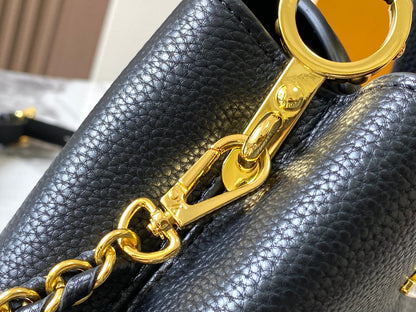 Louis Milky Way Capucines BB  Taurillon leather M23082 size: 21×14×8cm