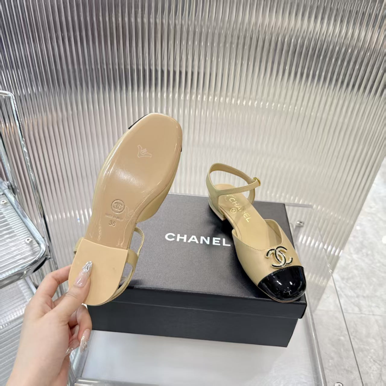 CC new arrival women 25p shoes 010 heels 1.5 cm
