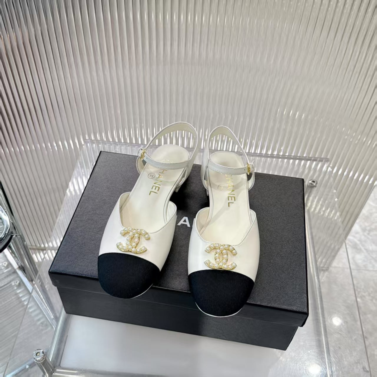 CC new arrival women 25p shoes 010 heels 1.5 cm