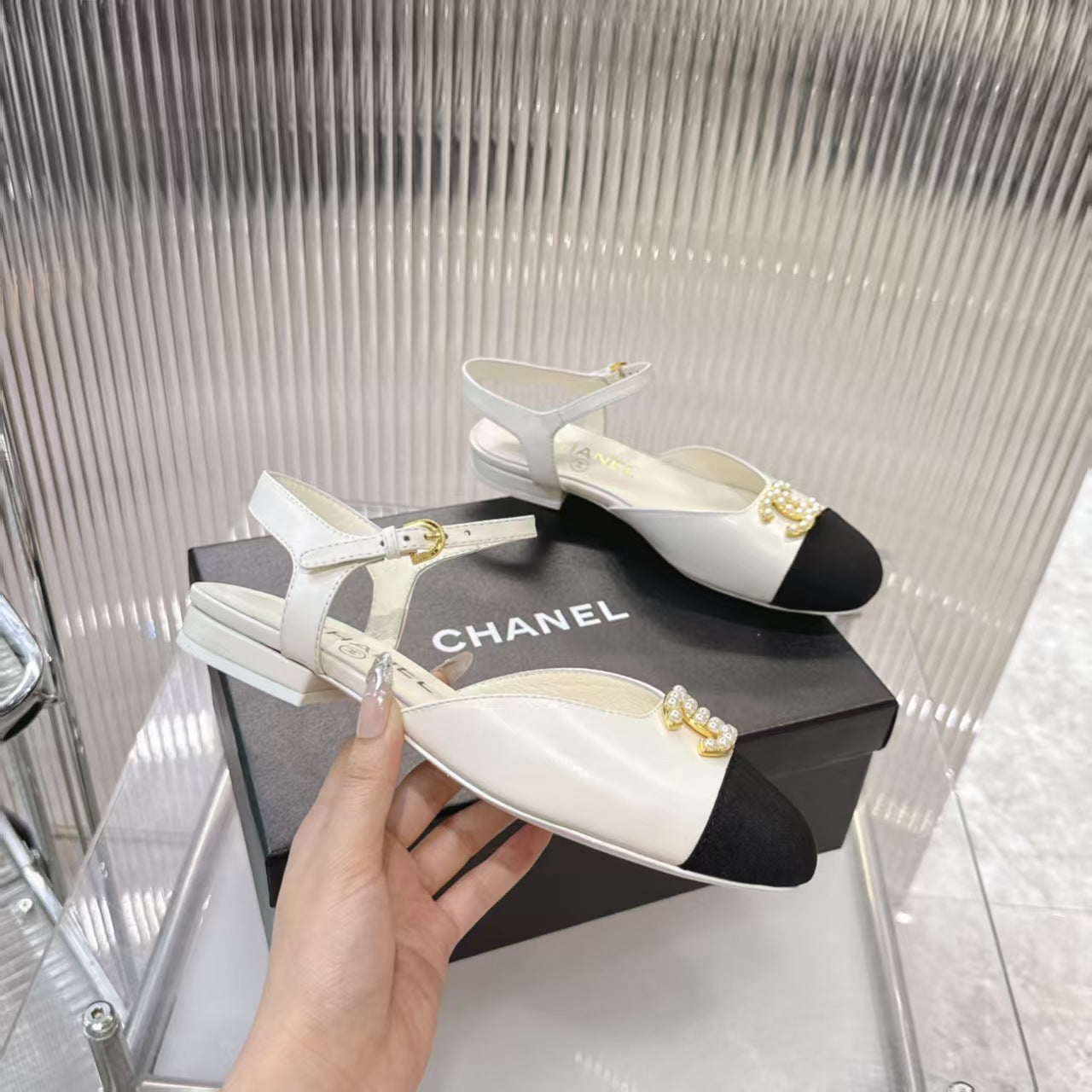 CC new arrival women 25p shoes 010 heels 1.5 cm