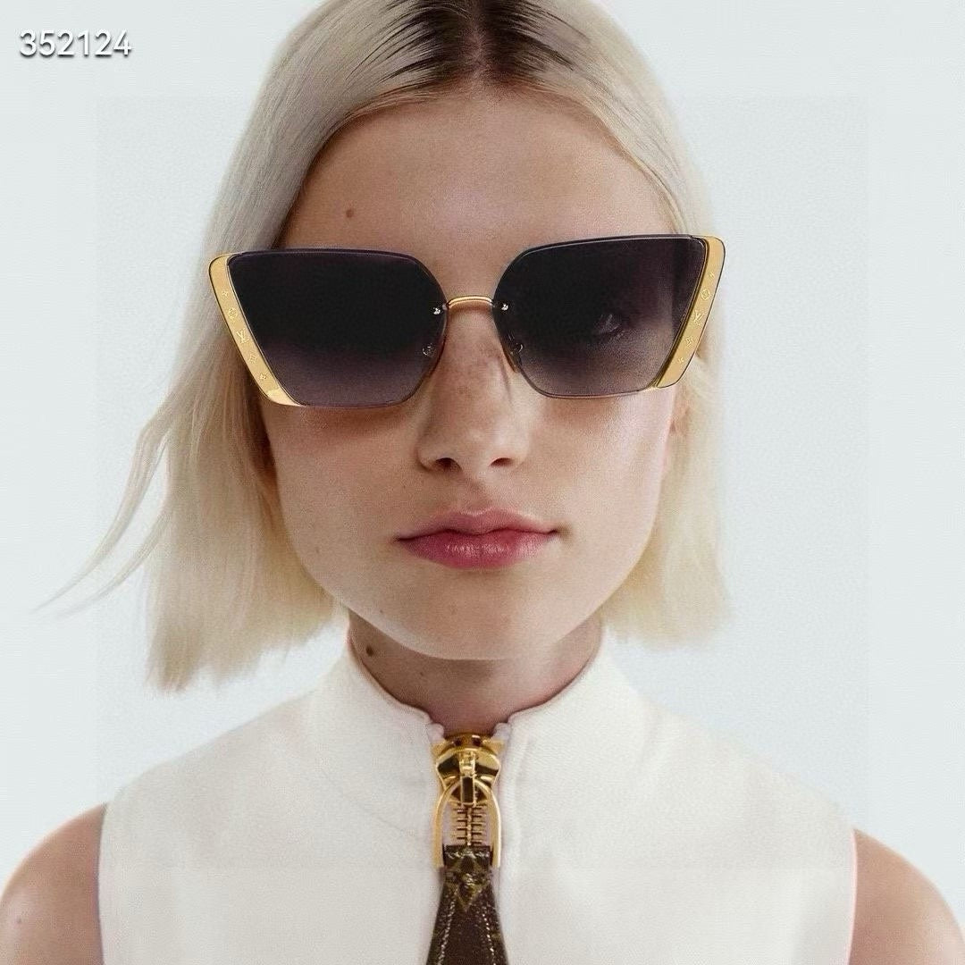 Louis Eyewear SIZE: