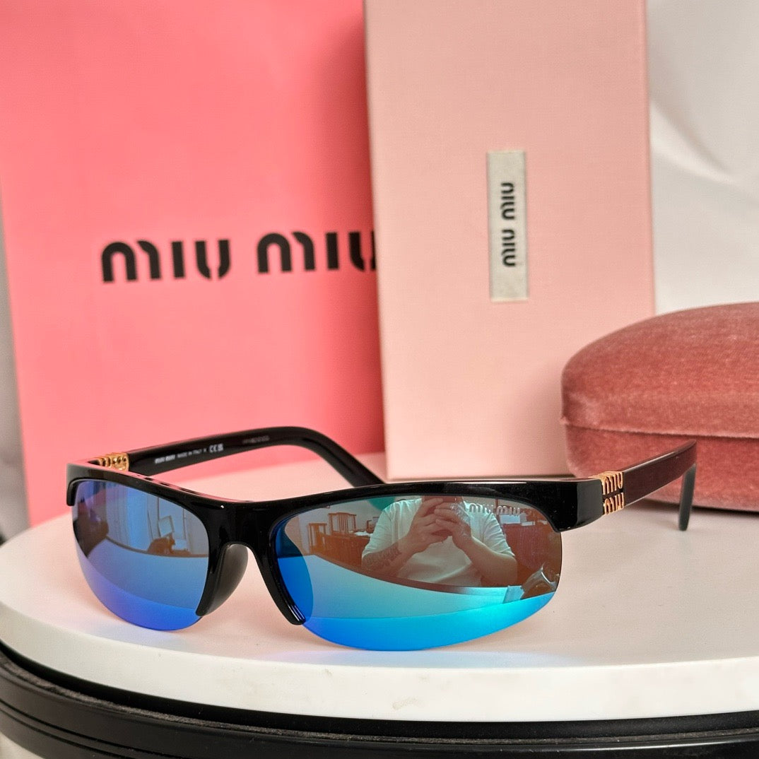 MIU MI* Eyewear SIZE: 70-14-120