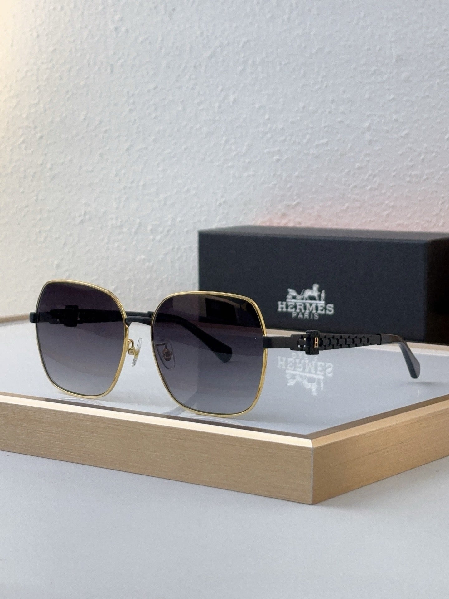 HERM*S Eyewear SIZE: 58-18-145