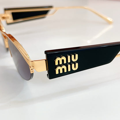 MIU MI* Eyewear SIZE: 56-18-142