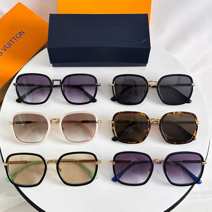 Louis Eyewear SIZE: 55-19-145