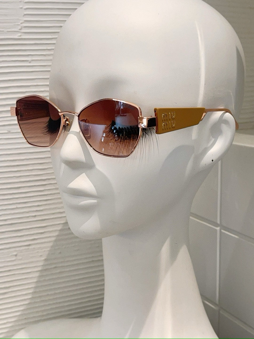 MIU MI* Eyewear SIZE: 55-18-145