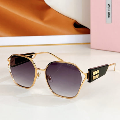MIU MI* Eyewear SIZE: 56-18-142