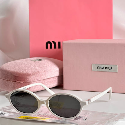 MIU MI* Eyewear SIZE: