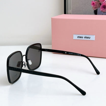 MIU MI* Eyewear SIZE: 58-18-145