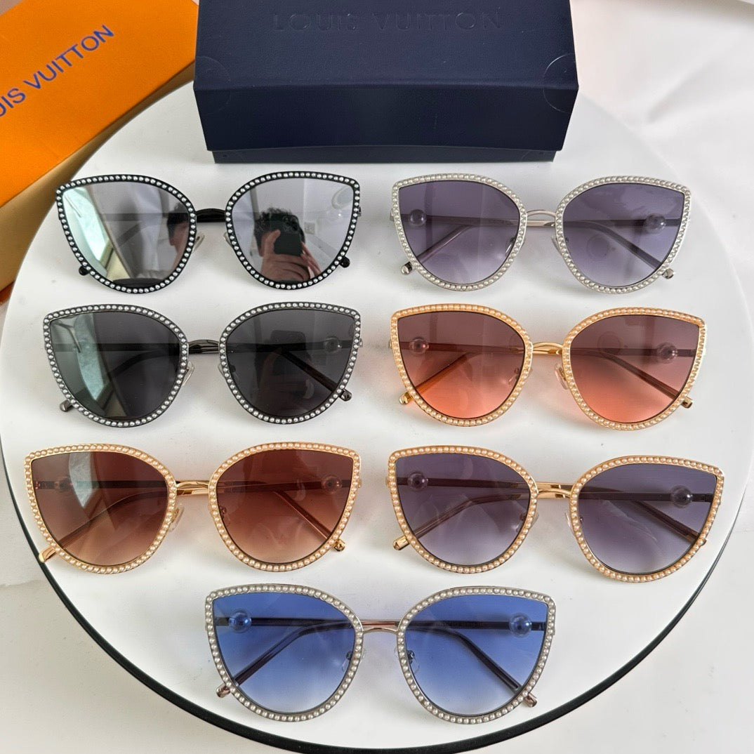 Louis Eyewear SIZE: