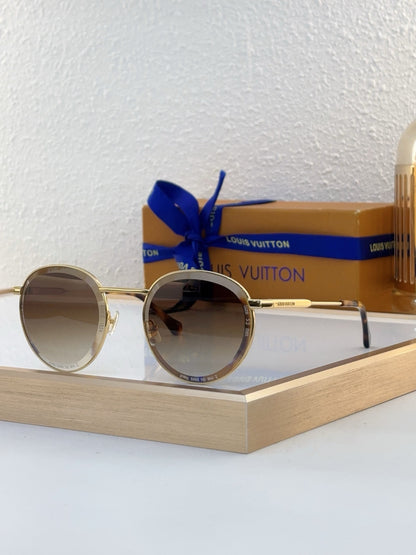 Louis Eyewear SIZE: 53-22-145