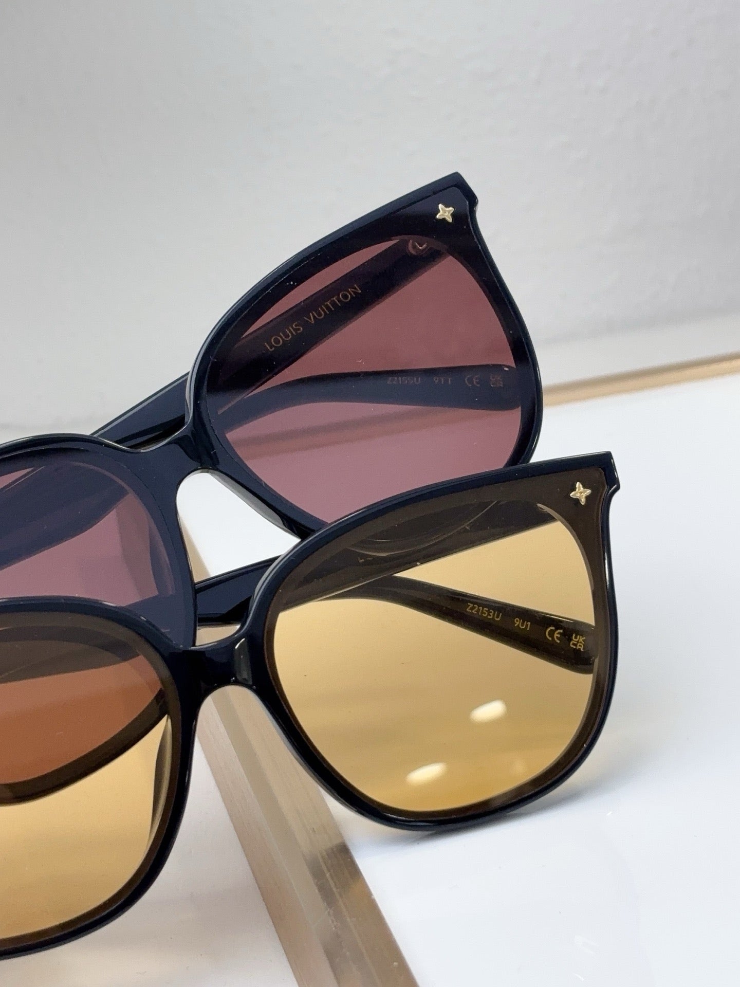 Louis Eyewear SIZE: 63-17-145