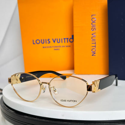 Louis Eyewear SIZE: 58-16-140