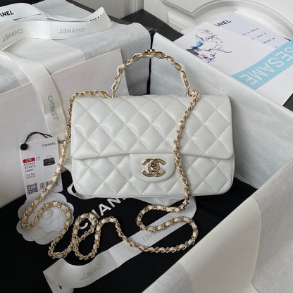 cc 23K AS2431 Mini flap Lambskin bag with top handle Black/white