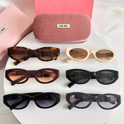 MIU MI* Eyewear SIZE: 53-21-140