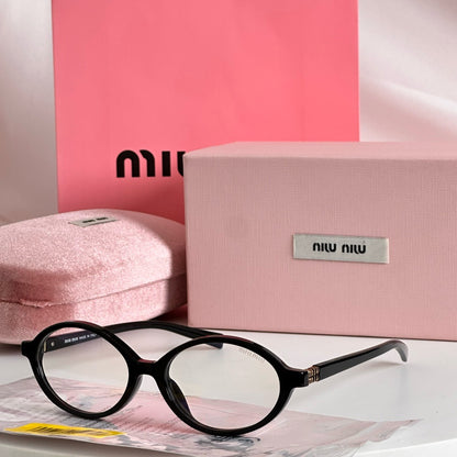 MIU MI* Eyewear SIZE: