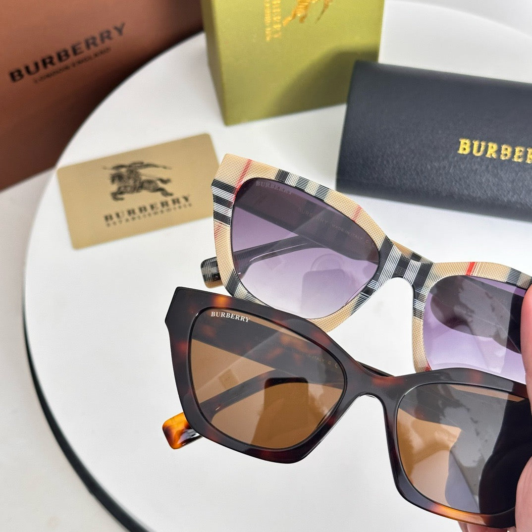BURBE*RY Eyewear SIZE: 55-15-145